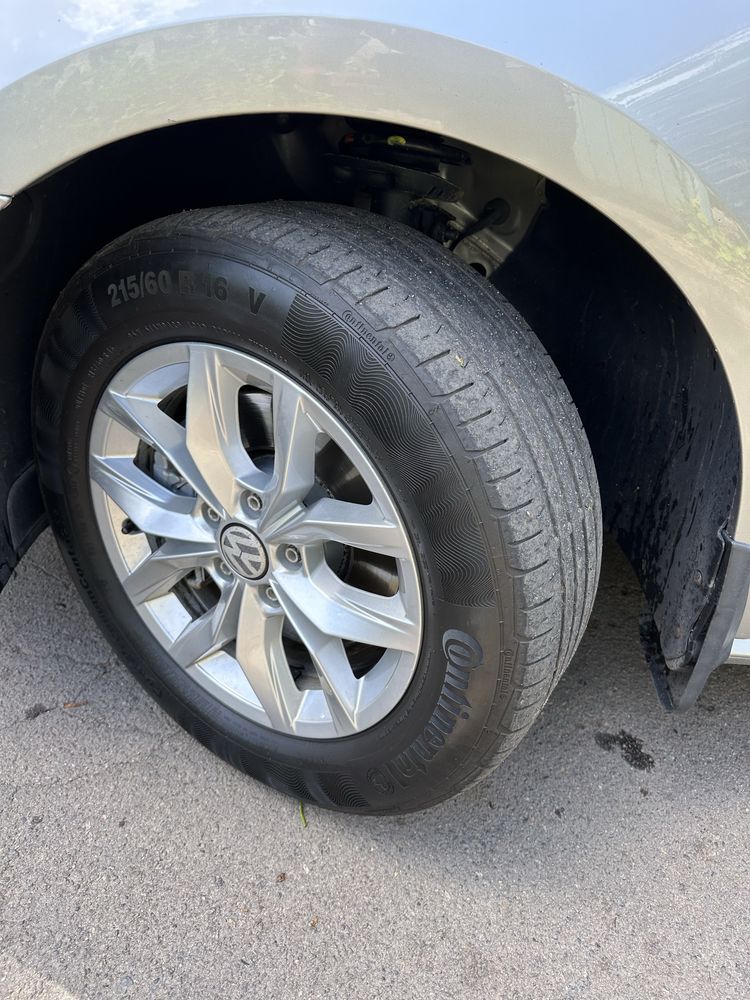 VW PASSAT 2.5 Автомат!