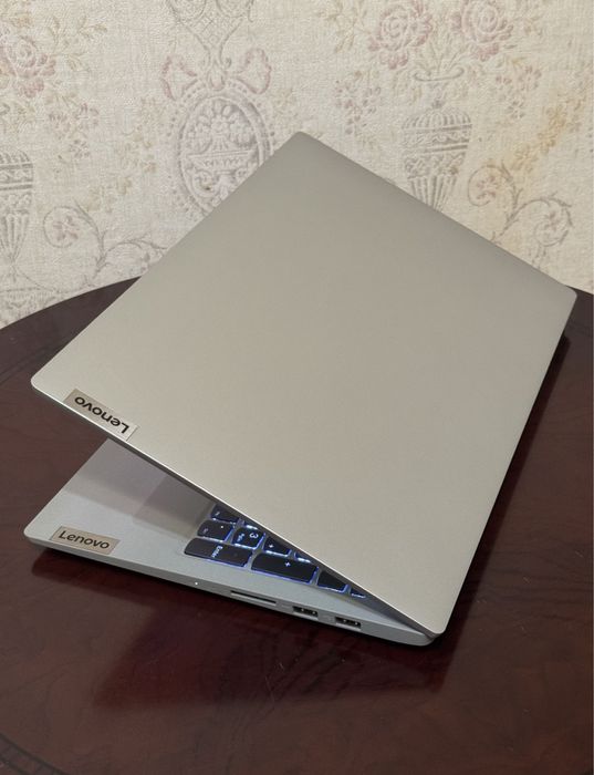 Ноутбук Lenovo IPS IdeaPad 5 i3 10th SSD PF2T2TSS