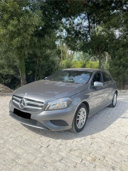 Mercedes-Benz A 180