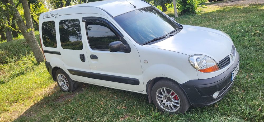 Продам Рено кенго