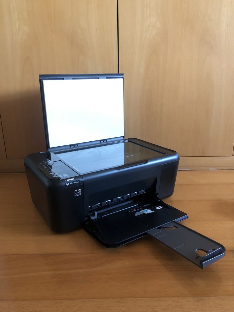 Impressora HP Deskjet F4580 avariada (para peças)