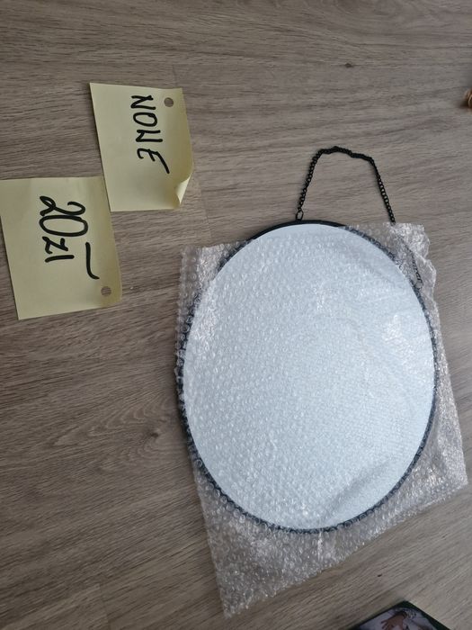 Lustro wiszące czarne