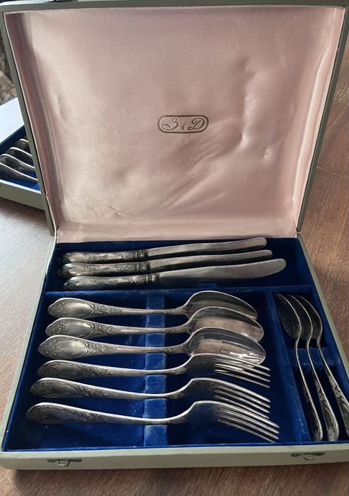 Набір столових приборів з нержавійки