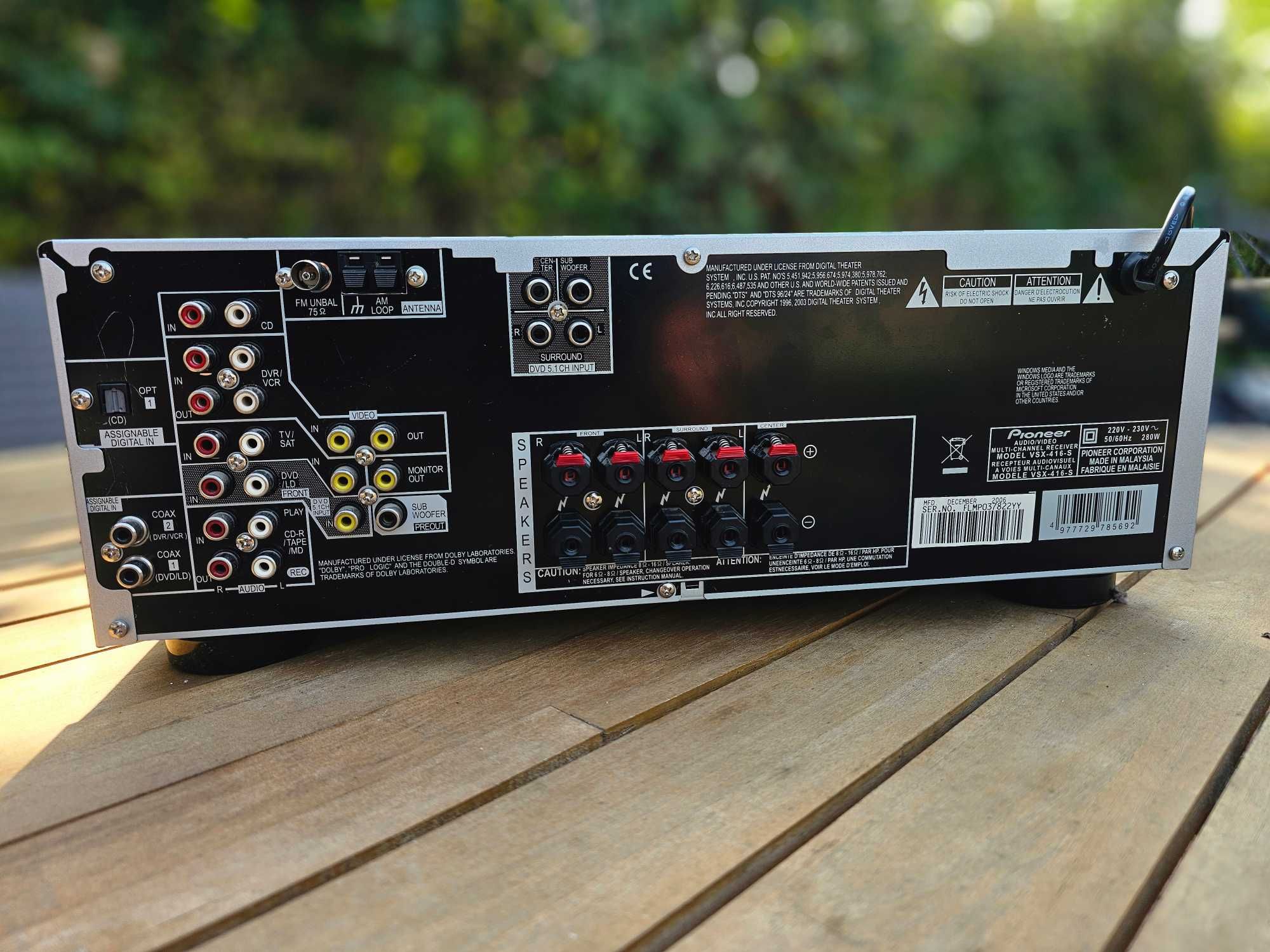 Amplituner Pioneer VSX-416-S z zestawem głośników