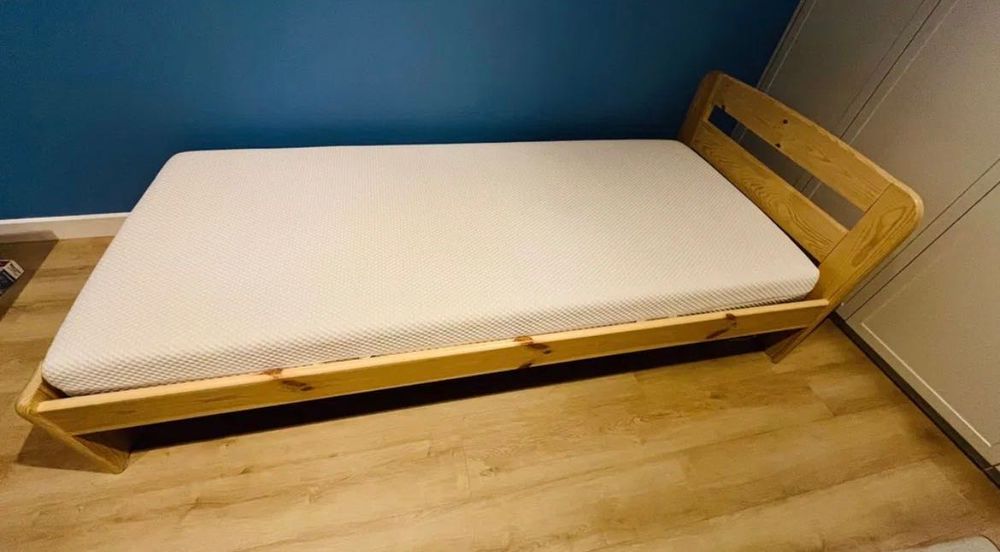 Łóżko drewniane dziecięce LIDIA 90x200 z materacem ABYGDA