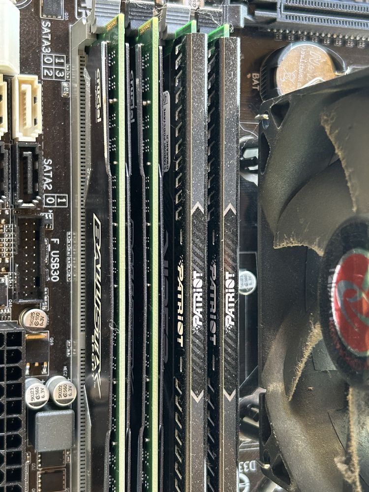 Plyta Gigabyte z procesorem i7 4790 z pamiecia 16Gb