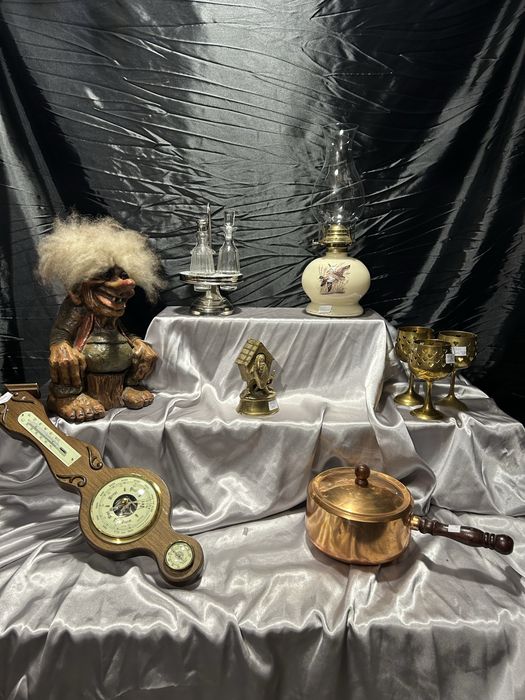 lampa naftowa, troll, barometr, rzeźby i dodatki vintage