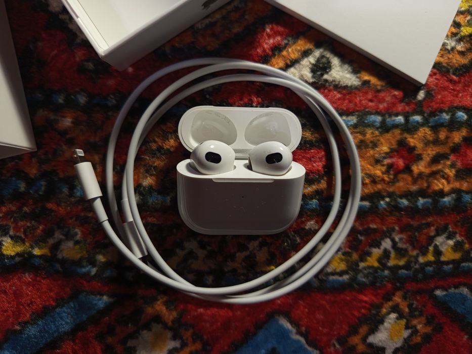 Навушники Apple AirPods 3rd generation (3 покоління)