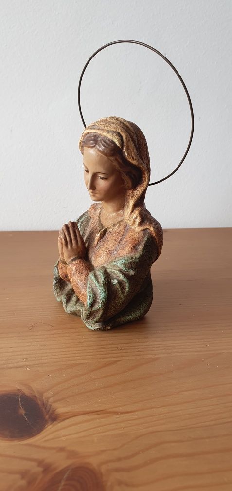 Estatueta de Nossa Senhora