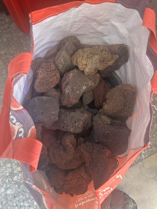 Pedras decoracão aquario