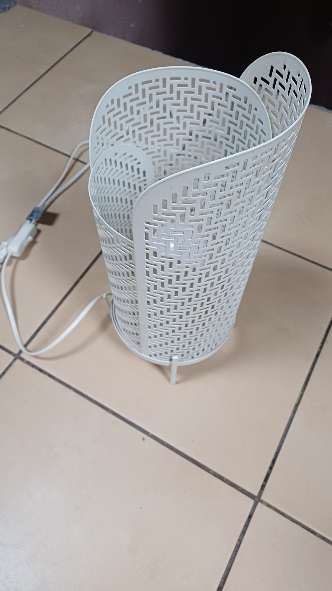 Lampa nocna styl