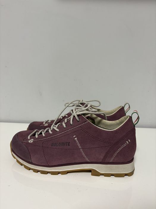 Трекінгові кросівки