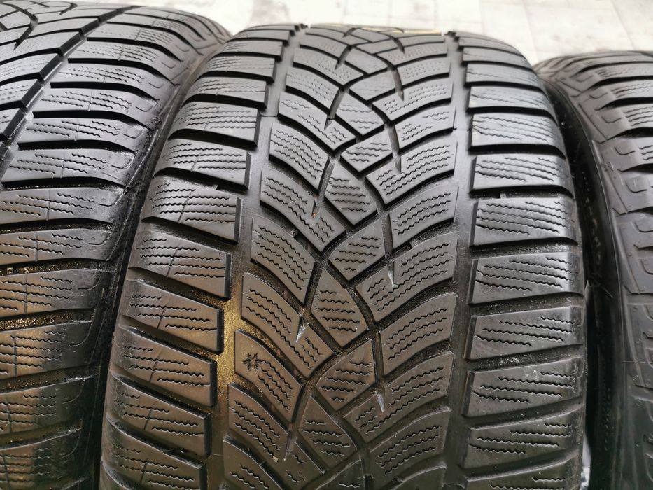 Зимняя резина 225/45 R18 255/40 R18 Goodyear Ug Perfomance