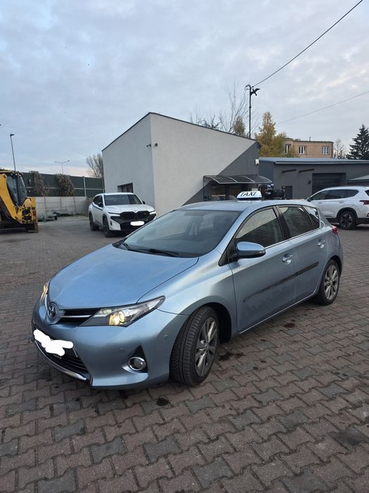 Wynajme/Rent Toyota Auris Hybrid+LPG