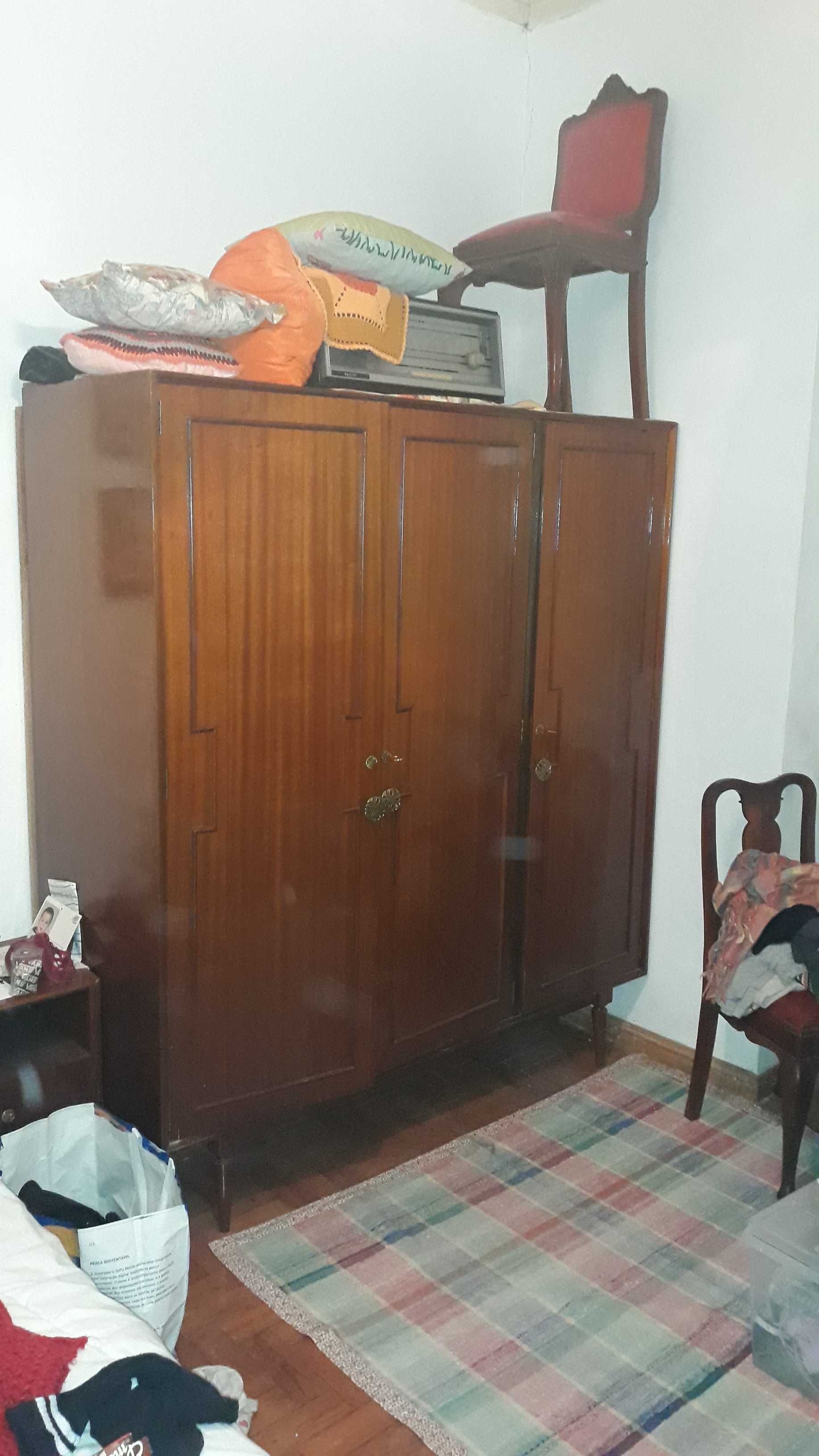 Mobília de Quarto Casal (Anos 60)