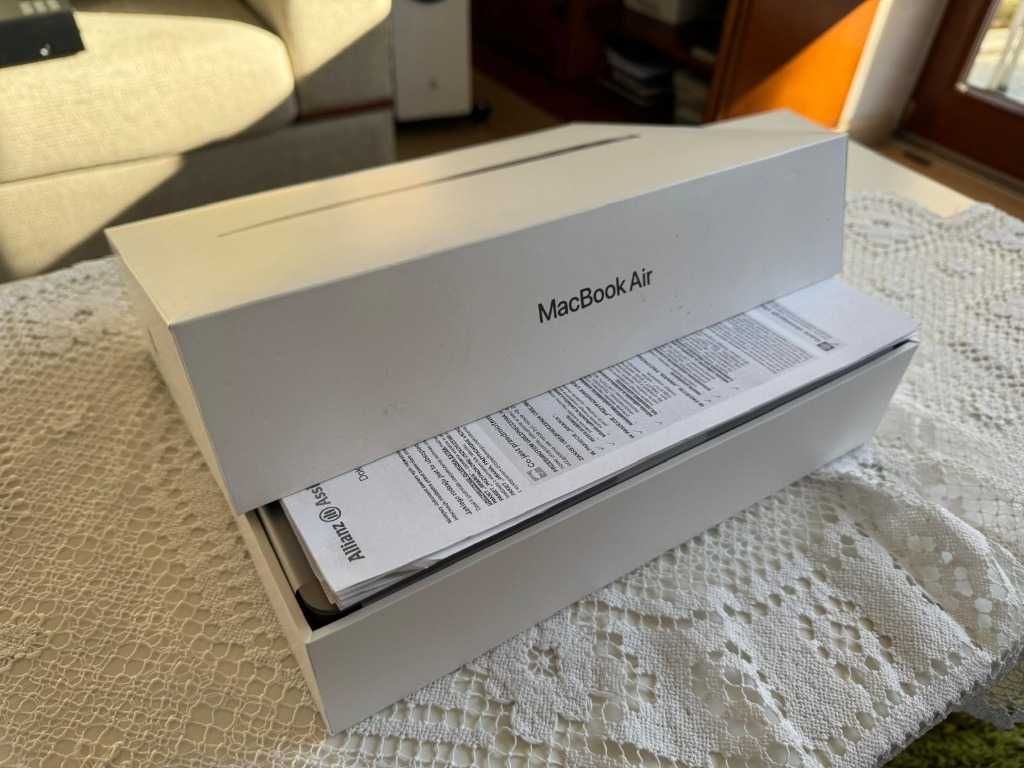 Apple MacBook Air M1 13,3" - 16GB RAM - 256GB Dysk -  Jak Nowy