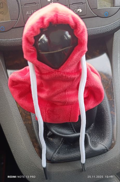 Piękna,ciepła,miękka bluza z kapturem,do auta,osłona,skrzynię biegów