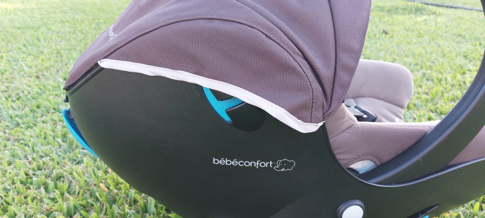 Babycoque bebéconfort + capa extra nova