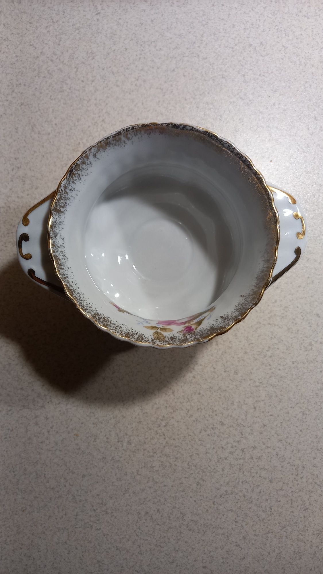 Bulionówka porcelana