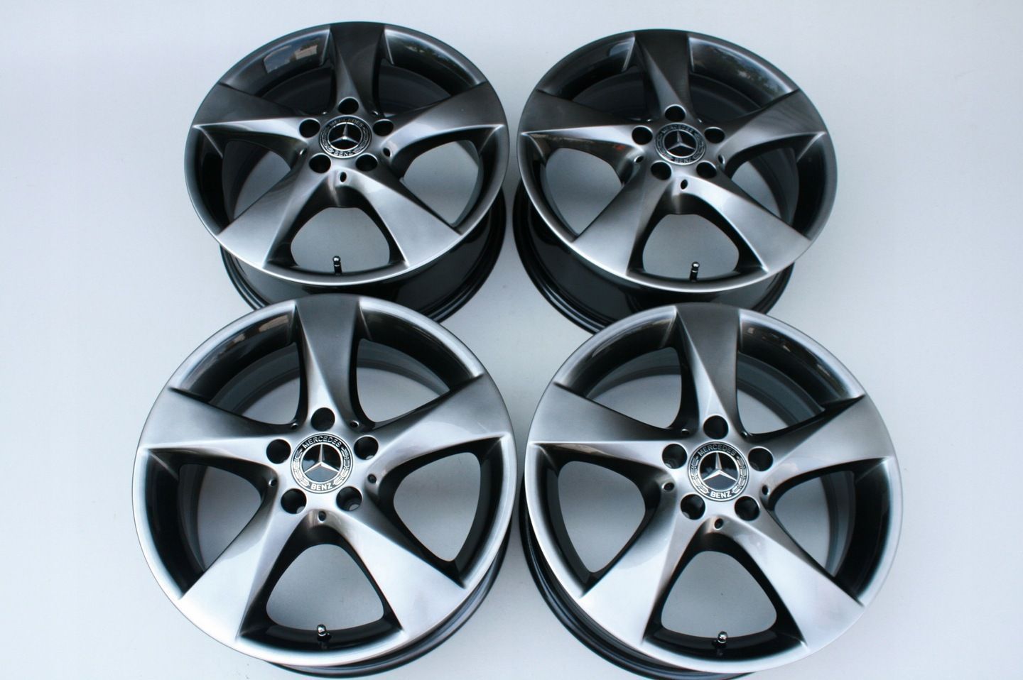 NOWE FELGI MERCEDES V VITO VIANO A447 17 OE A4474012200 A GLA GLB ORYGINAŁ