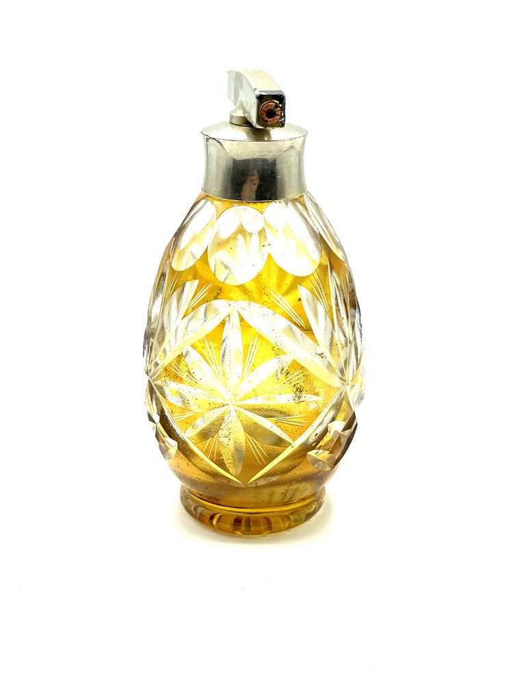 Frasco de perfume antigo em cristal lapidado