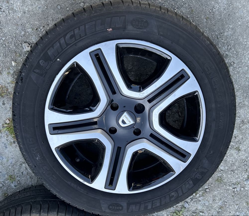 Oryginalne kola Dacia Sandero Stepway z oponami letnimi 205/55 R16
