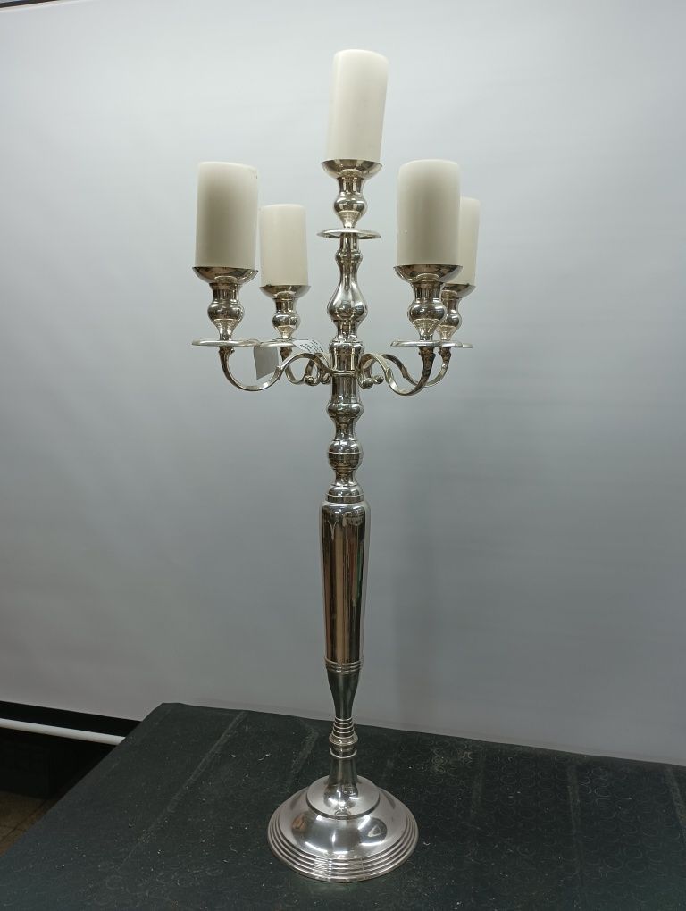 Candelabro castiçal de 5 lumes em casquinha