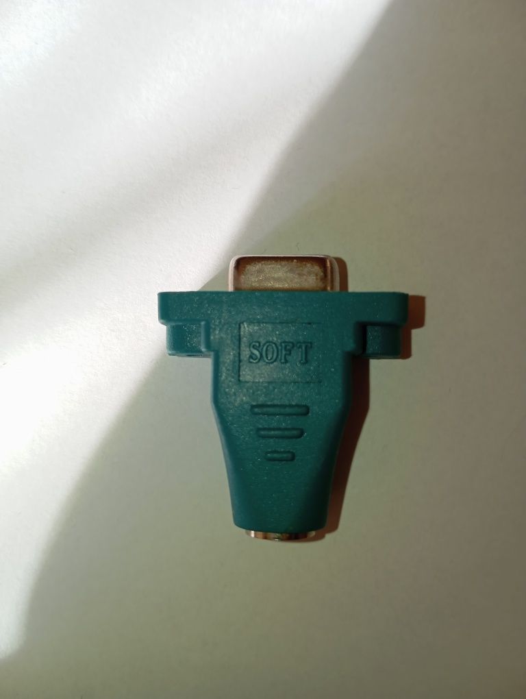 Przejściówka vintage, adapter, wtyk VGA żeński do DIN-6pin damski