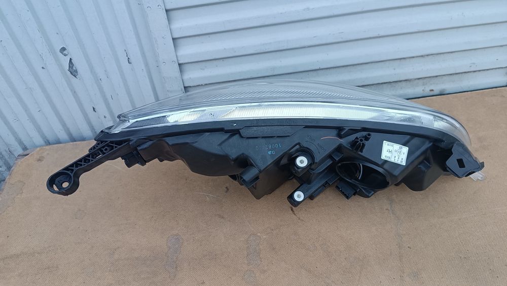Vendo farol esquerdo de Opel Astra j ano 2009/15