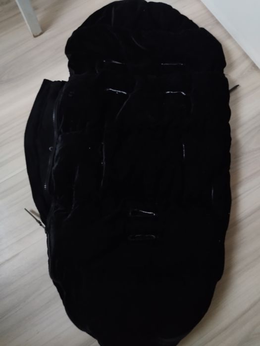 Śpiworek elodie czarny zimowy do wózka spacerówki