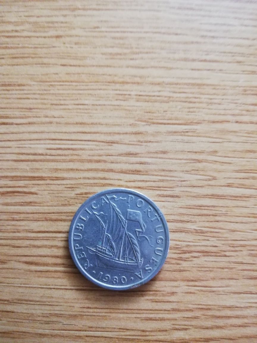 Moeda 5 escudos 1980
