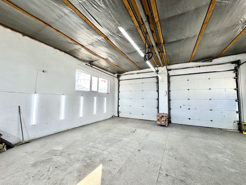 Гараж під комерцію, сто