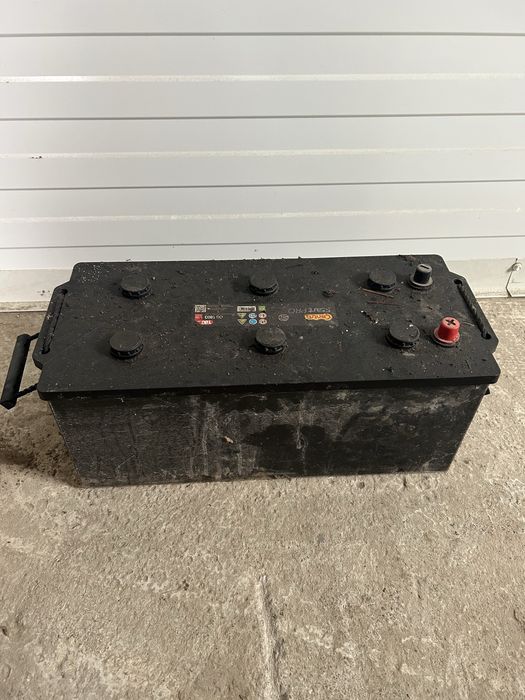 Akumulator 180ah 1000a