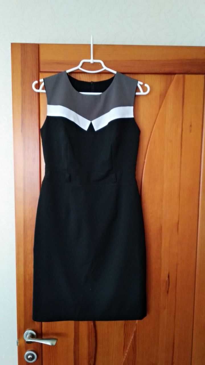 Офисное деловое женское платье-футляр CU&MU (Турция), размер 38