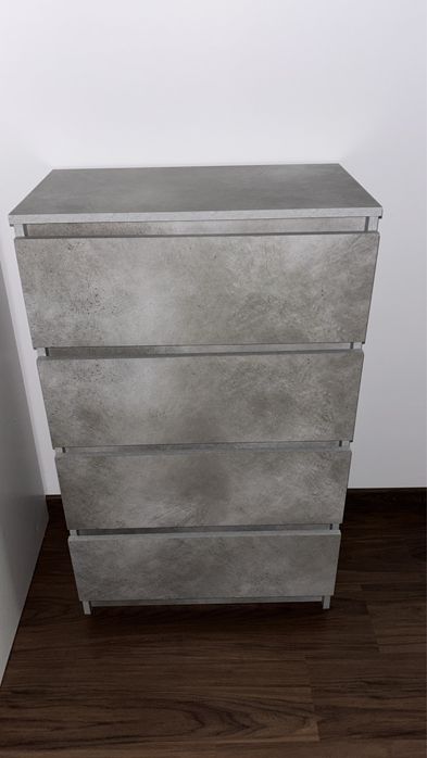 Comoda Cinzenta Com 4 Gavetas