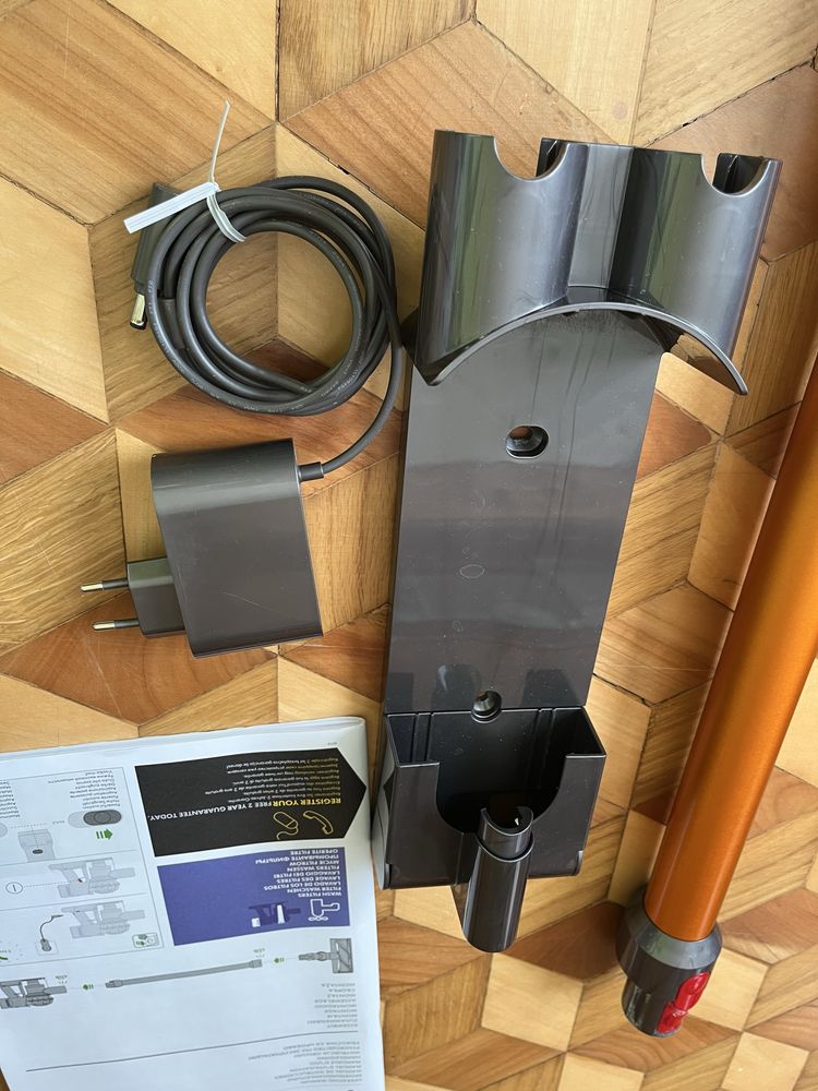 Odkurzacz pionowy Dyson V8 Absolute