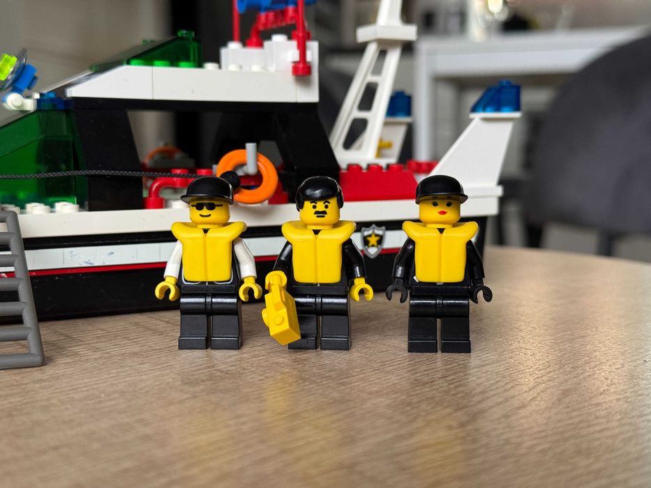 LEGO Town 6433 Coast Watch Motorówka Policyjna Statek Łódź