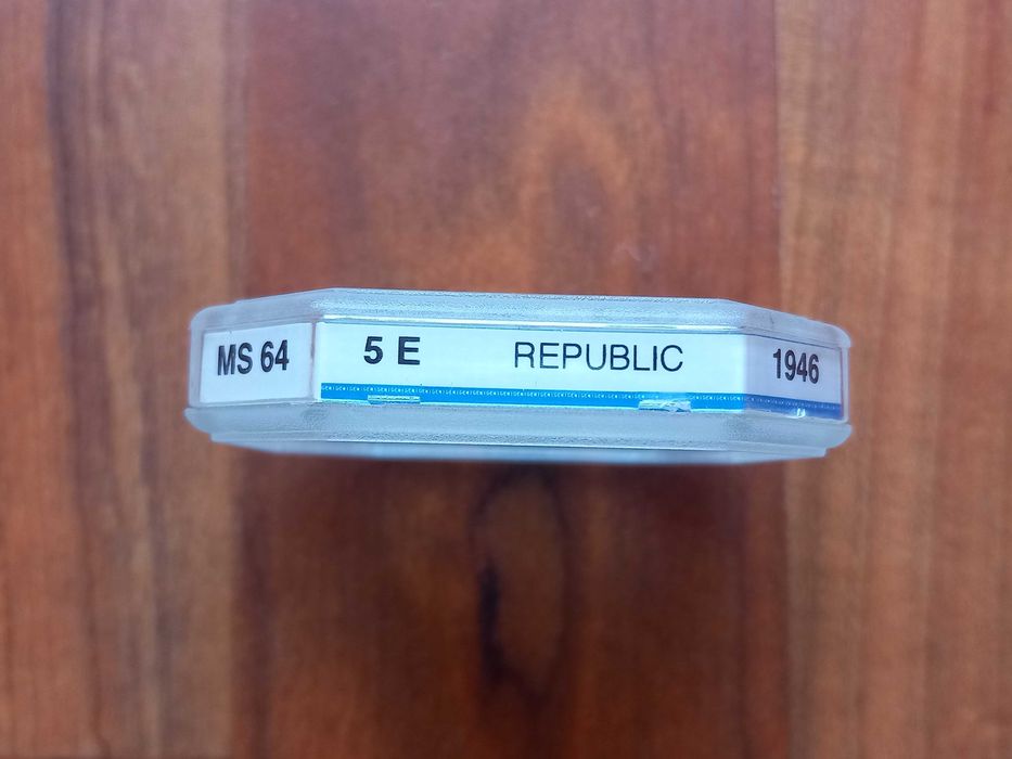 Moeda 5$00 1946 Soberba (Certificada MS-64)