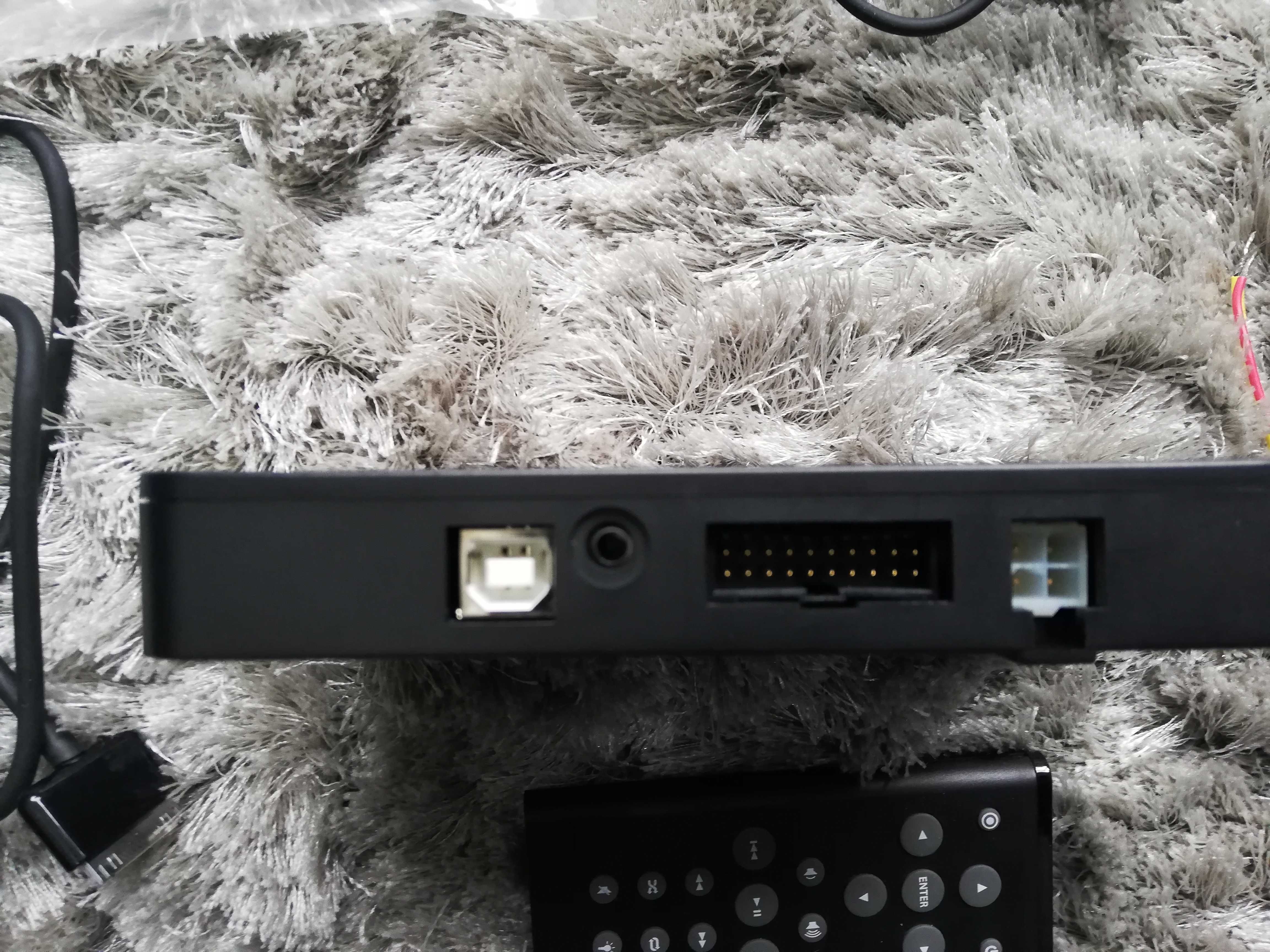 Alpine KCE 425i Video Interface IPOD