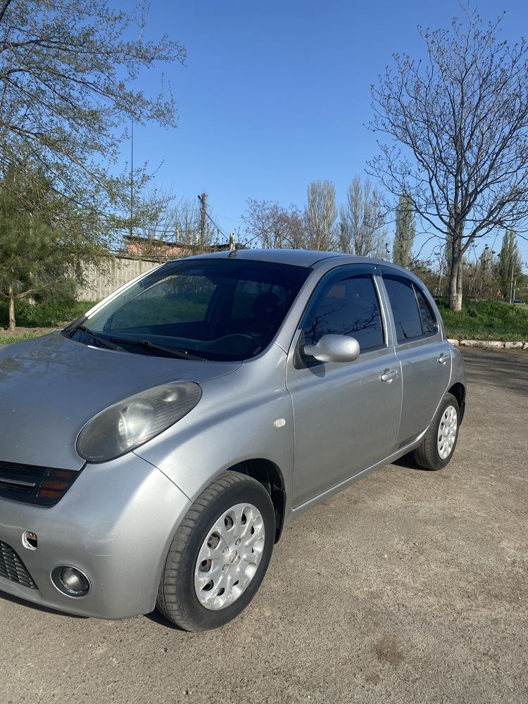 Продам Nissan Micra