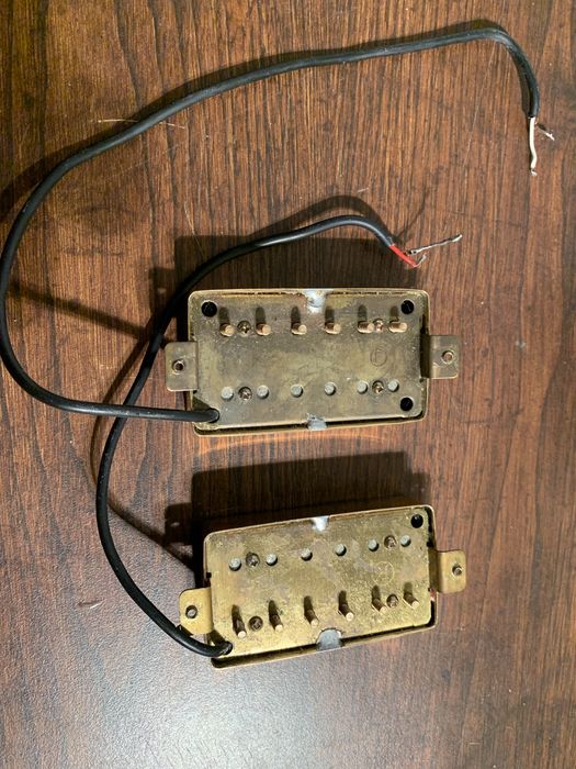 Humbacker-y most i gryf złote