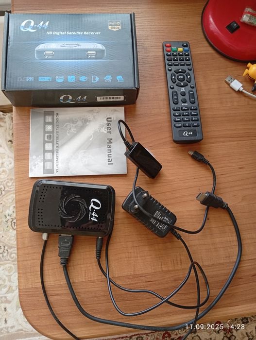Супутниковий ресівер HD Digital Receiver Qsat Q-44
