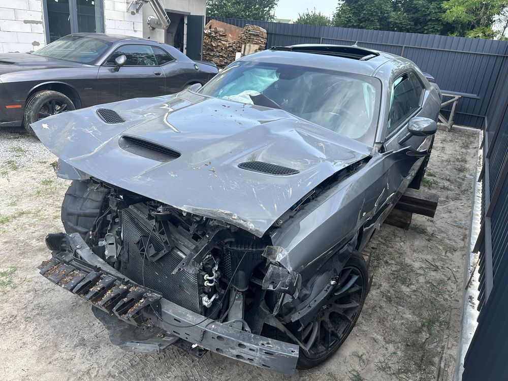 Dodge Challenger, hemi, по запчастинах