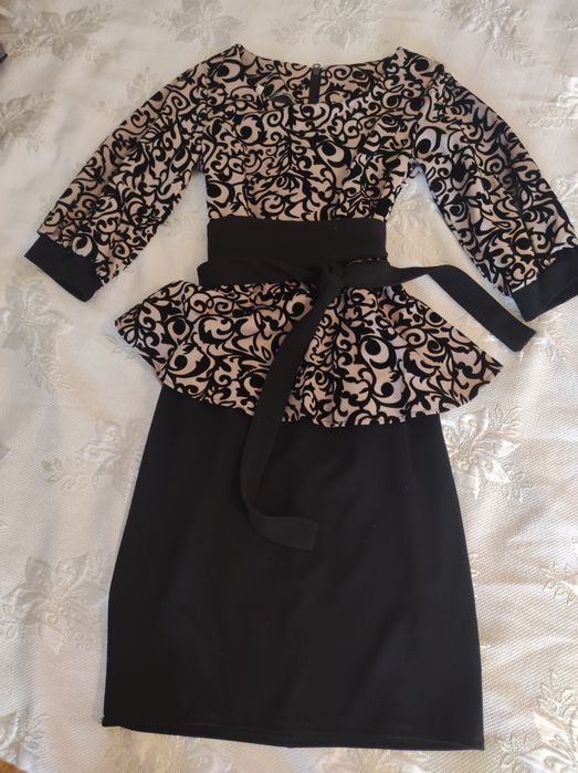 Плаття коротке нарядне