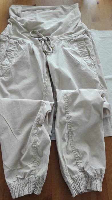 Spodnie ciążowe firmy H &M MAMA w roz 36