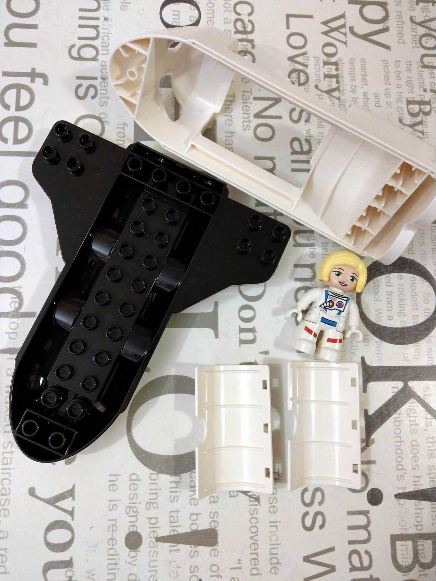 NOWE klocki Lego Duplo prom kosmiczny nr 10944