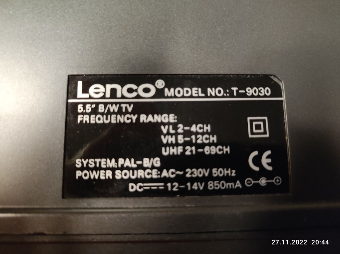 Telewizor LENCO 5,5 cala Rekwizyt
