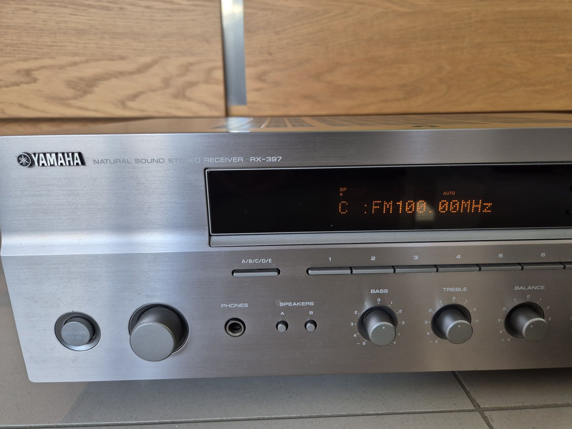 YAMAHA  RECEIVER RX-397 z pilotem