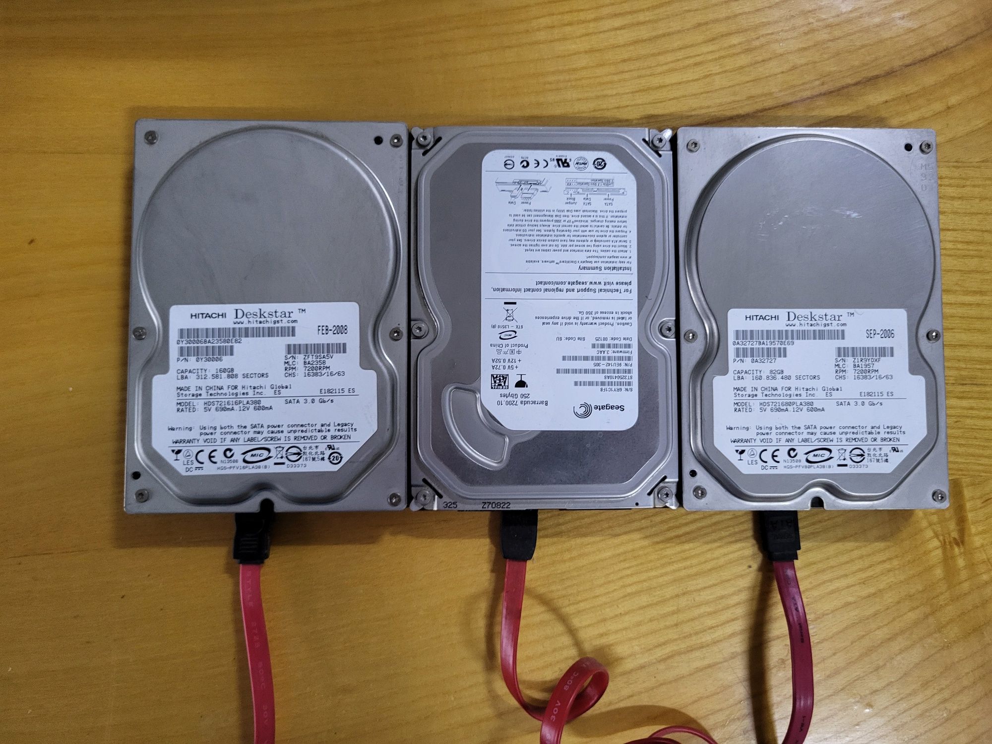 Жесткий диск, Hitachi Deskstar 2 шт, Seagate 1 шт