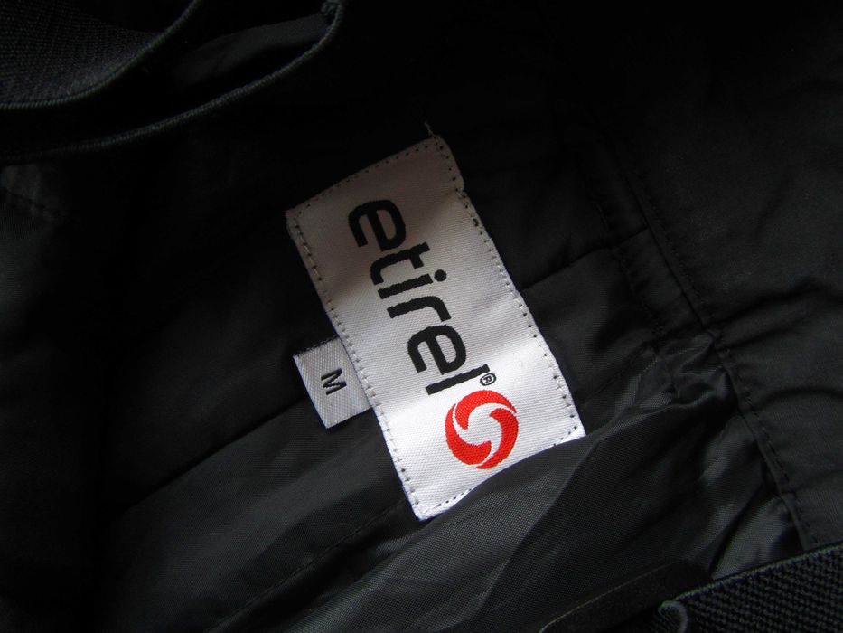 Теплые зимние горнолыжные штаны брюки полукомбинезон комбинезон M